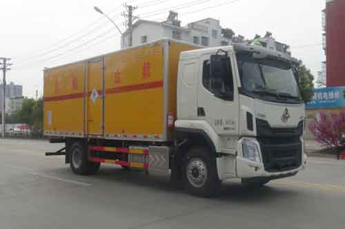 東風(fēng)柳汽單橋毒性氣體廂式運(yùn)輸車(chē)圖片